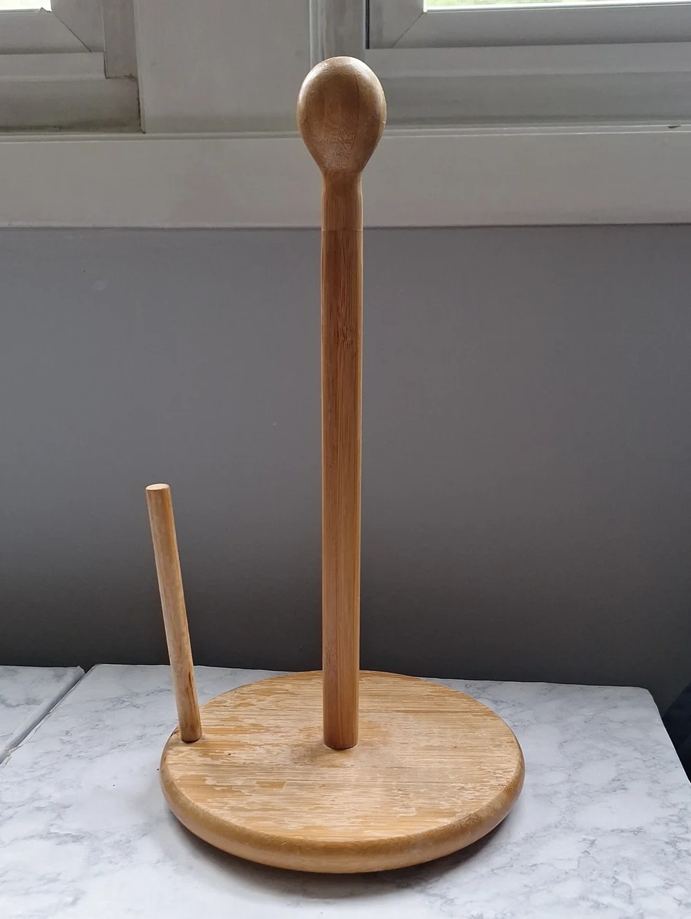 Wooden Paper Towel Holder in Natural Bamboo
